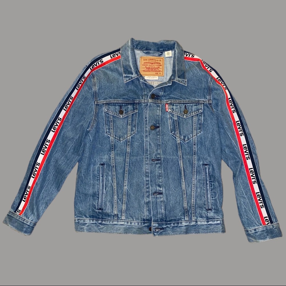 Levi’s Logo Tape Denim Jacket